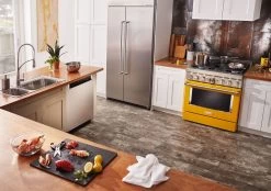 KitchenAid® 36" Yellow Pepper Smart Commercial-Style Gas Range 9 KitchenAid® 36" Yellow Pepper Smart Commercial-Style Gas Range -Professional Kitchen Appliance Store 0dea7bbd 4c56 41ce bea6 da641331a43d