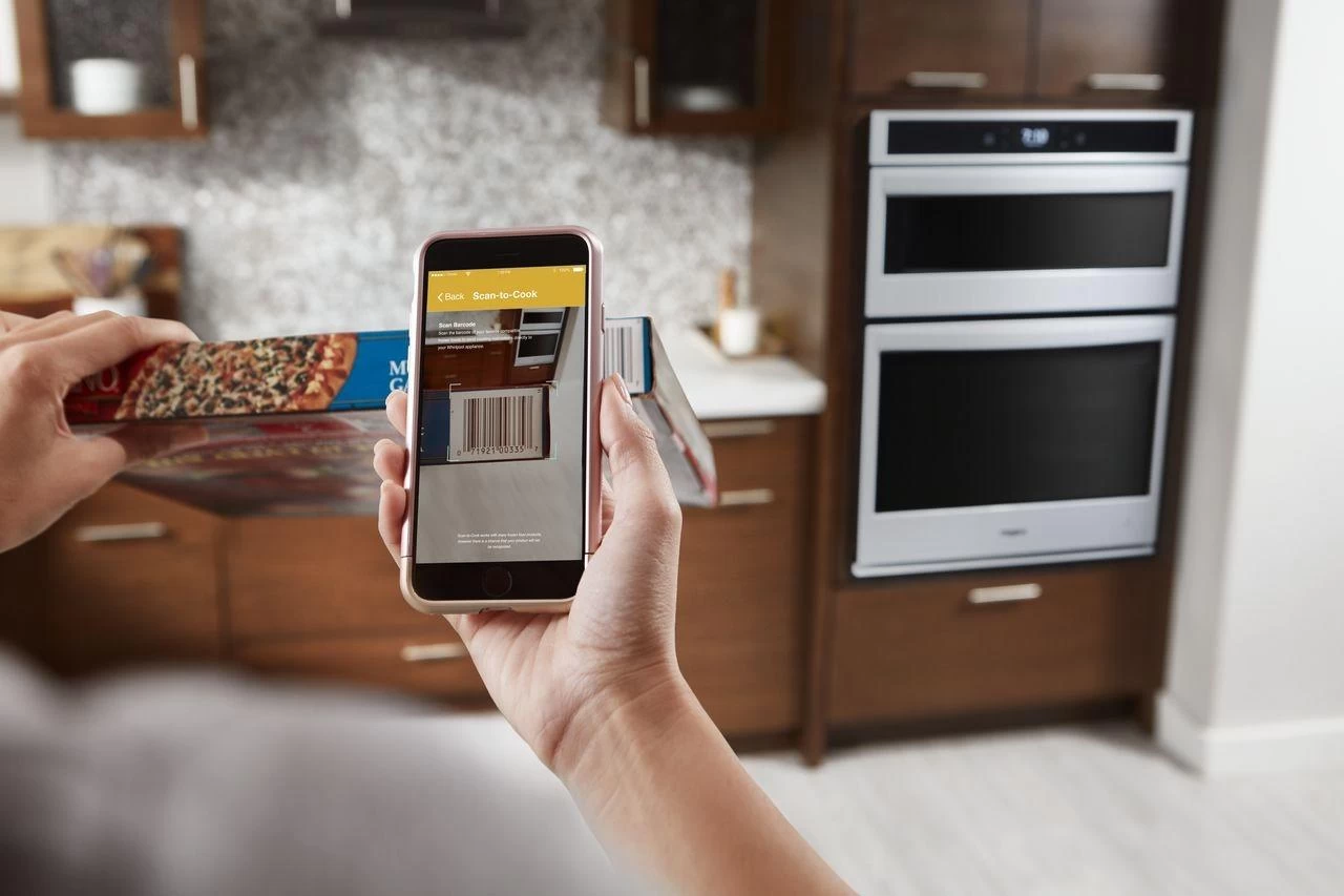 Whirlpool® 27" White Smart Combination Wall Oven 6 Whirlpool® 27" White Smart Combination Wall Oven - Image 4