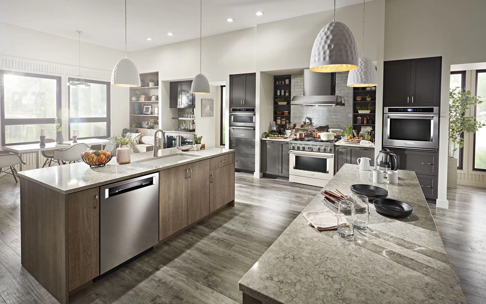 KitchenAid® 36" Milkshake Smart Commercial-Style Gas Range 7 KitchenAid® 36" Milkshake Smart Commercial-Style Gas Range - Image 5