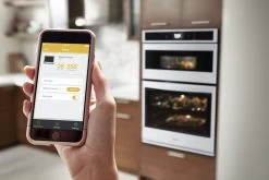 Whirlpool® 27" White Smart Combination Wall Oven