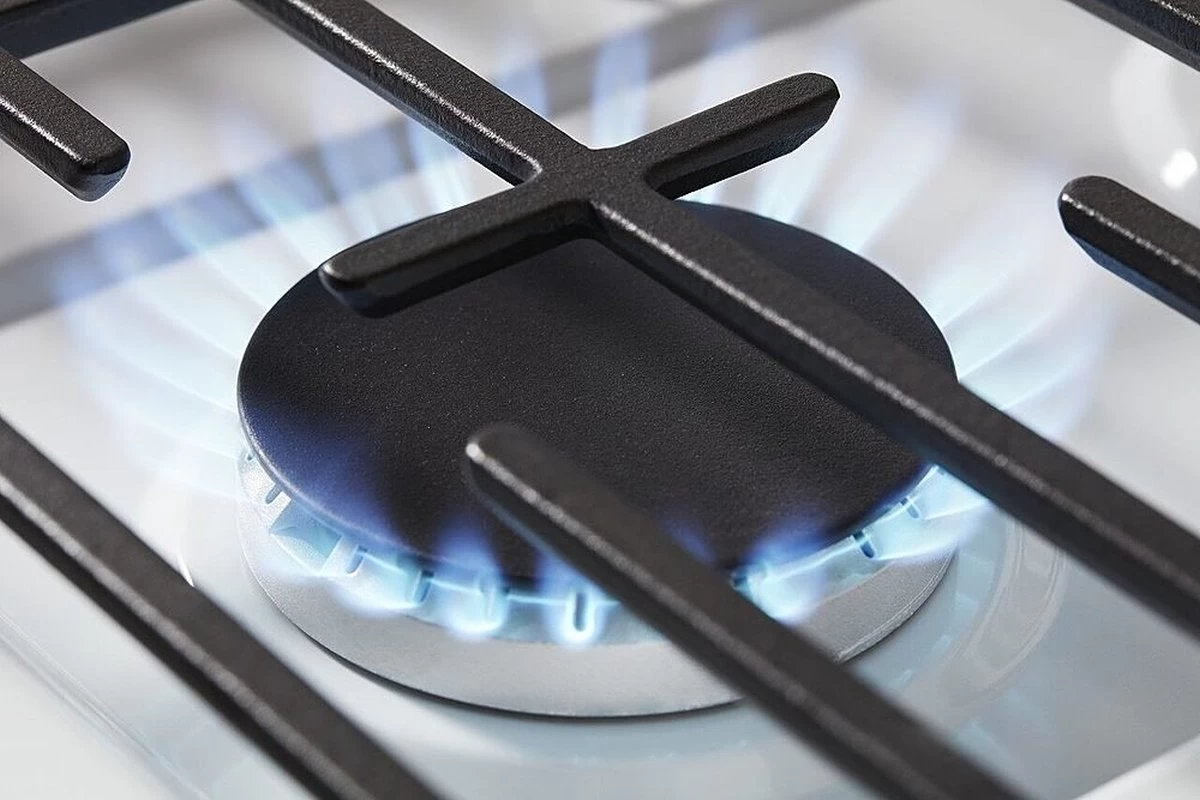 Whirlpool® 30" White Freestanding Gas Range 4 Whirlpool® 30" White Freestanding Gas Range - Image 2