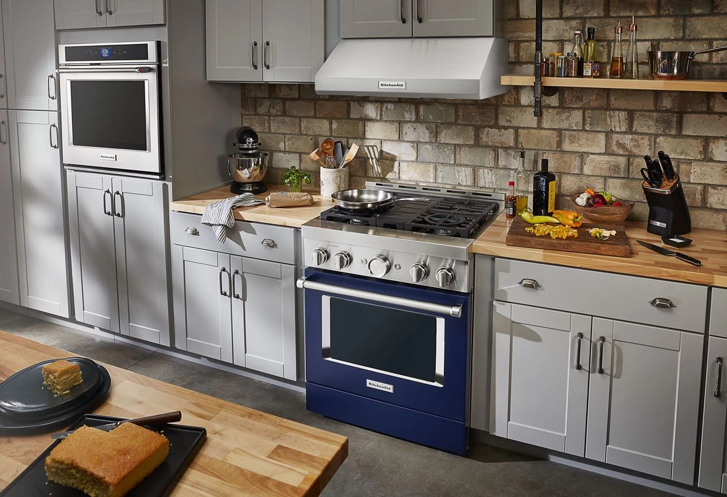 KitchenAid® 30" Ink Blue Smart Commercial-Style Gas Range 5 KitchenAid® 30" Ink Blue Smart Commercial-Style Gas Range - Image 3