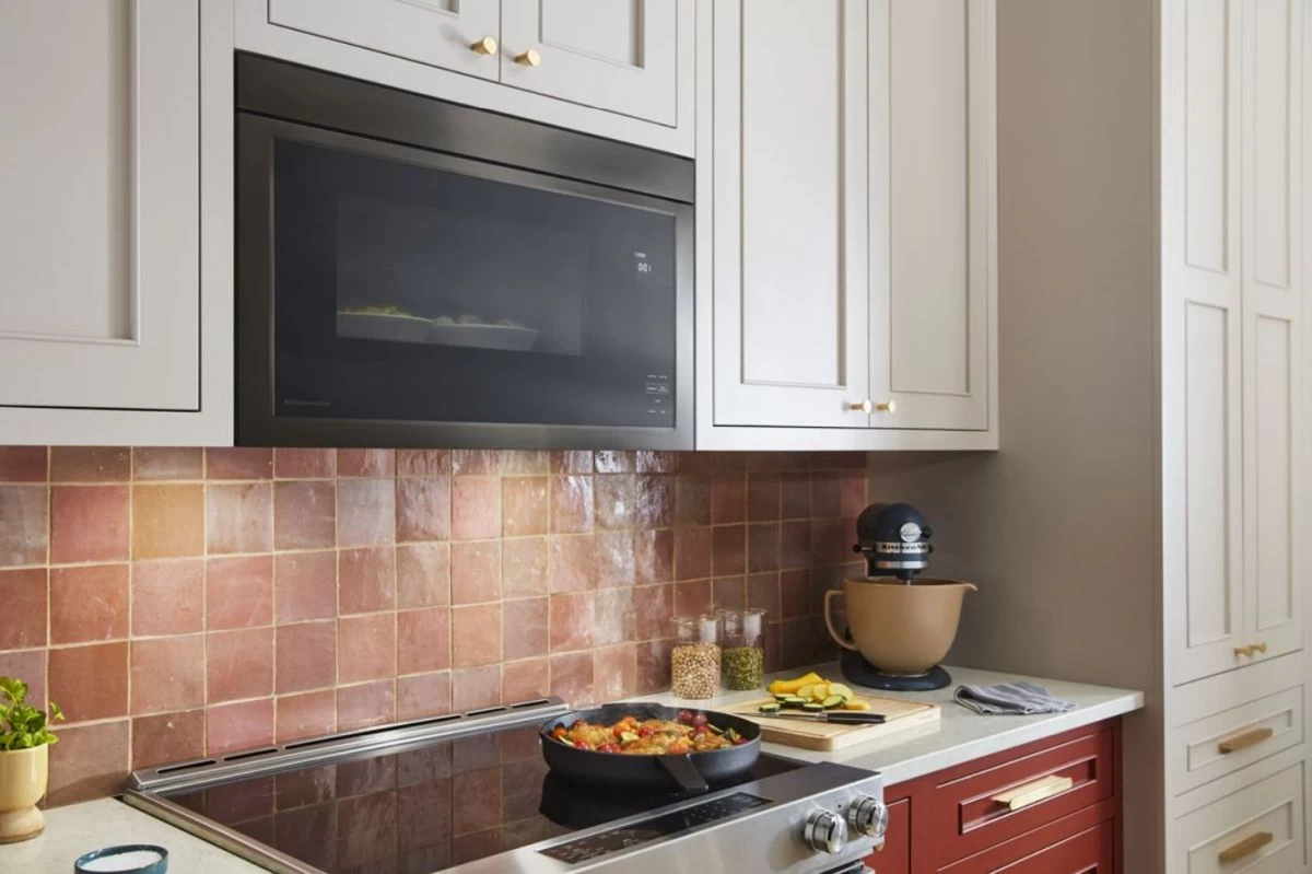 KitchenAid® 1.1 Cu. Ft. Stainless Steel Over The Range Microwave 5 KitchenAid® 1.1 Cu. Ft. Stainless Steel Over The Range Microwave - Image 3