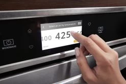 Whirlpool® 30" Stainless Steel Electric Built In Single Oven -Professional Kitchen Appliance Store d3611ab4 2c43 47e4 b801 04402cdc3fcd