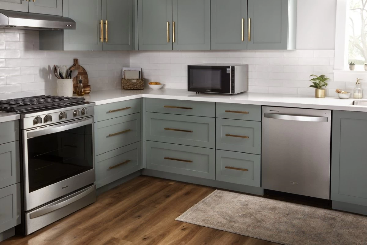 Whirlpool® 1.1 Cu. Ft. Silver Countertop Microwave 5 Whirlpool® 1.1 Cu. Ft. Silver Countertop Microwave - Image 3