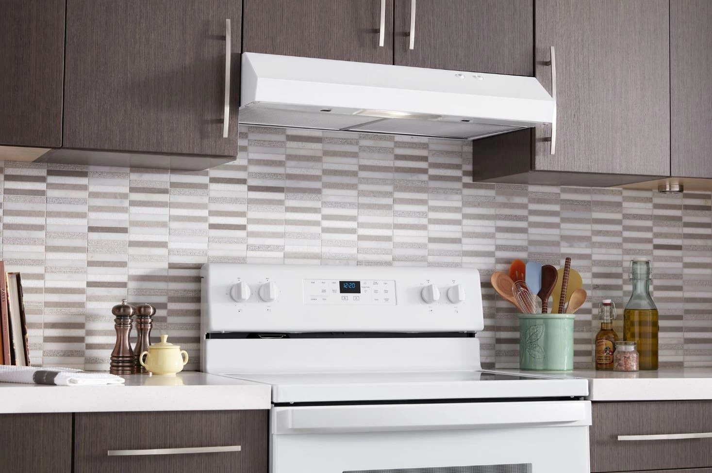 Whirlpool® 30" White Under Cabinet Range Hood 7 Whirlpool® 30" White Under Cabinet Range Hood - Image 5