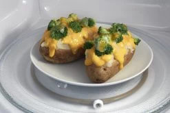 Whirlpool® 1.6 Cu. Ft. Black Countertop Microwave -Professional Kitchen Appliance Store wmc30516hb5