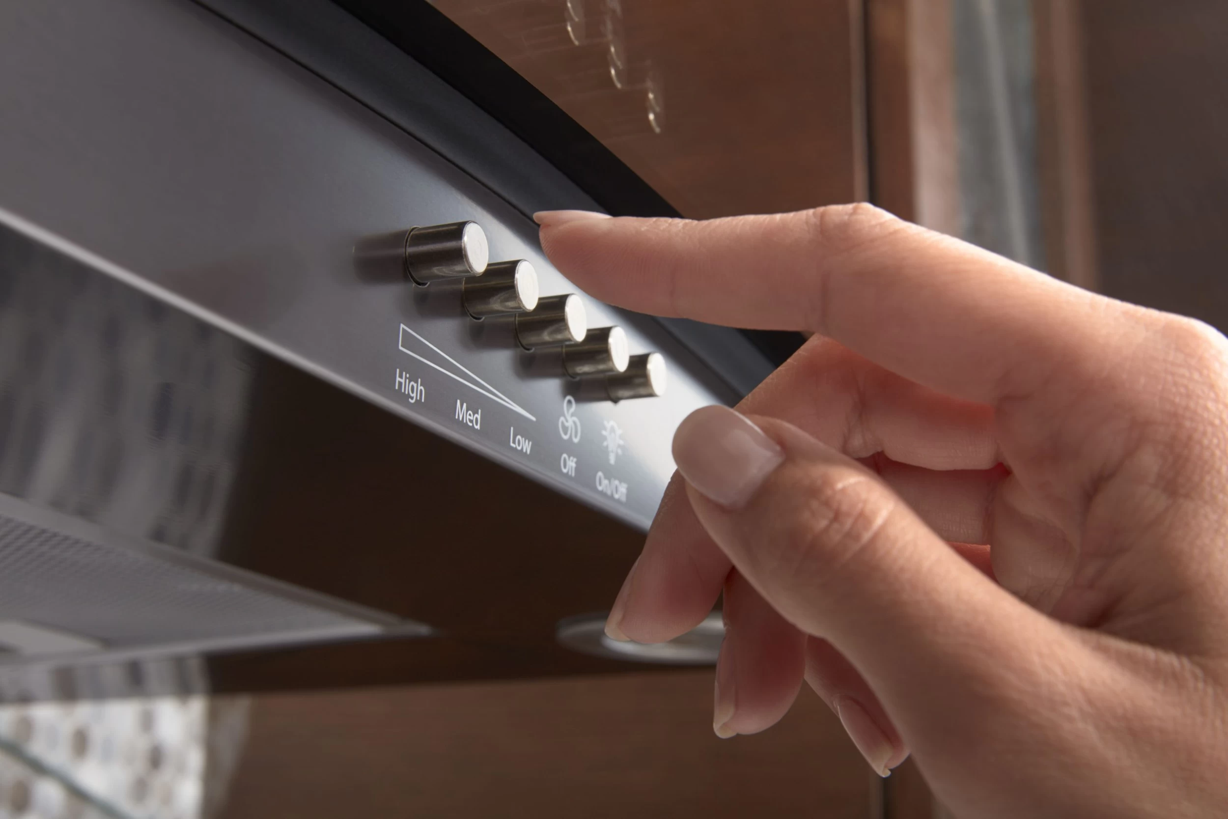 Whirlpool® 36" Black Stainless Concave Glass Wall Mount Range Hood 6 Whirlpool® 36" Black Stainless Concave Glass Wall Mount Range Hood - Image 4