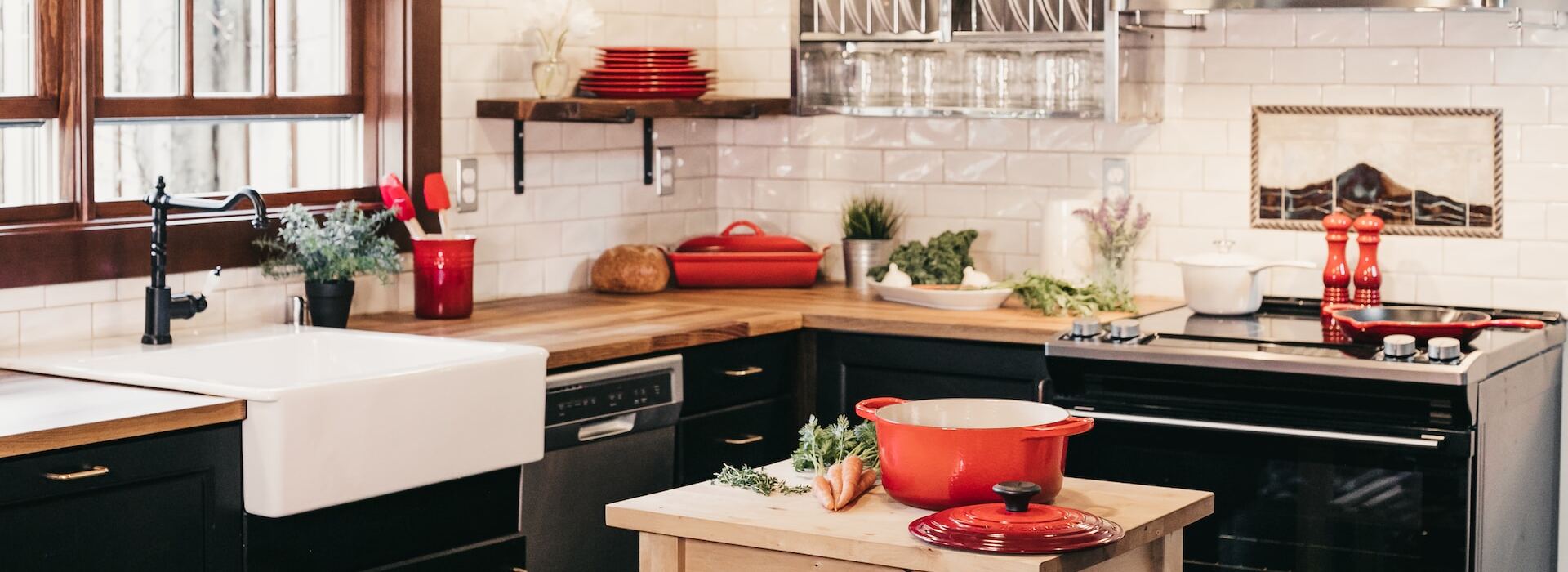 Front Page 1 Front Page -Professional Kitchen Appliance Store becca tapert uGak0qtrphM unsplash 1